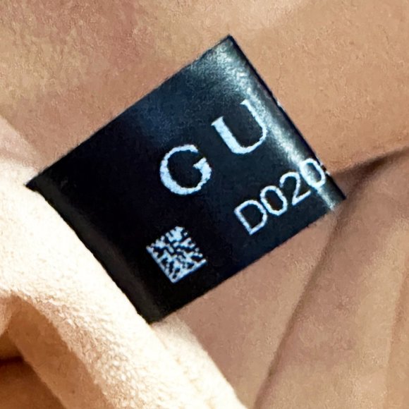 Gucci 447632 GG Marmont Matelassé Leather Cross Body Bag - Picture 9 of 9